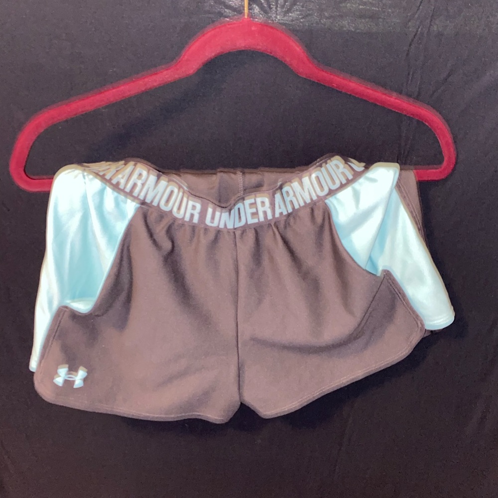 Athletic shorts size medium FREE W/ PURCHASE OF $25 OR MORE💟